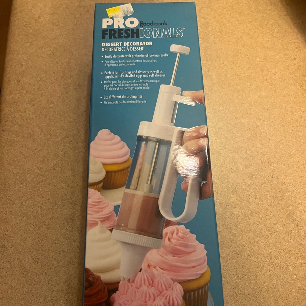 NEW DESSERT DECORATOR